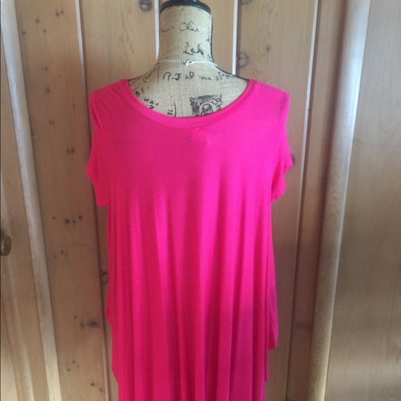 NWT Hot Pink Plus Size Top - Picture 3 of 3